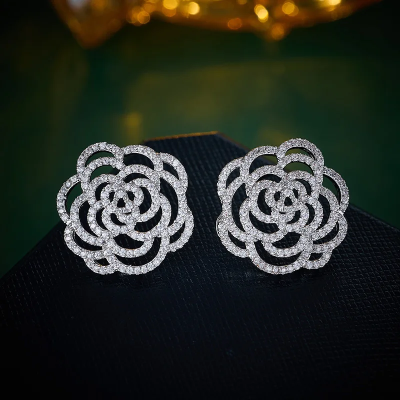 

-end Micro-inlaid Zircon Hollow Rose Flower Earrings for Women S925 Silver Needle Copper Gold-plated Luxurious High-grade Ea