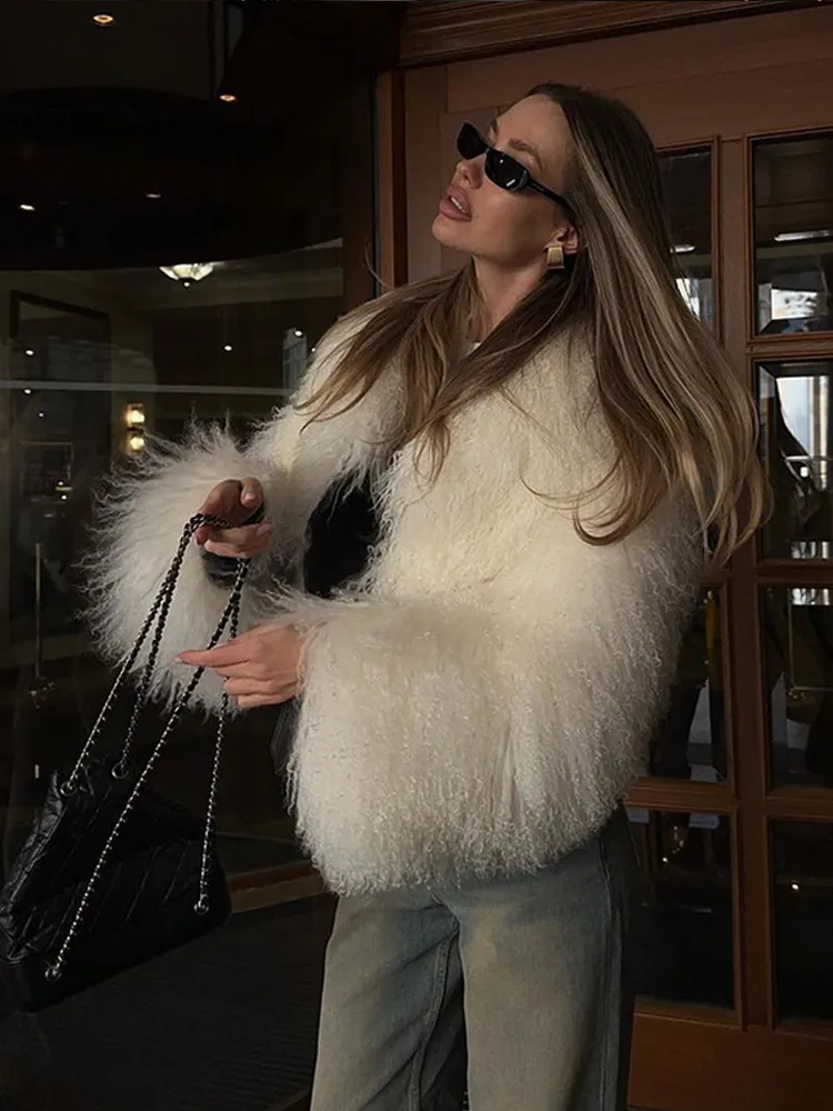 Elegant Solid Thick Fluffy Faux Fur Coats Women Fashion Cropped V Neck Long Sleeve Short Jacket 2024 Winter New Lady Outerwear