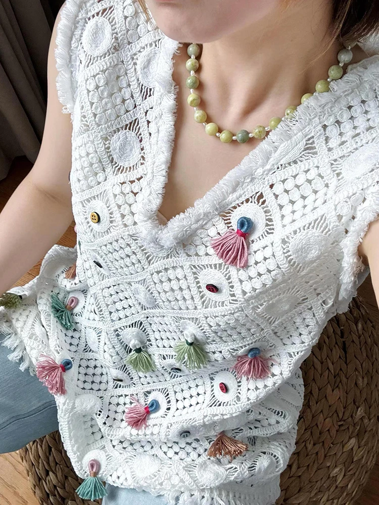 Hand Crochet Tank Tops Camis Hand-sewn Flower Knit Vest V-neck Sleeveless Hollow Fringe T-shirt Summer Vacation Woman Clothing