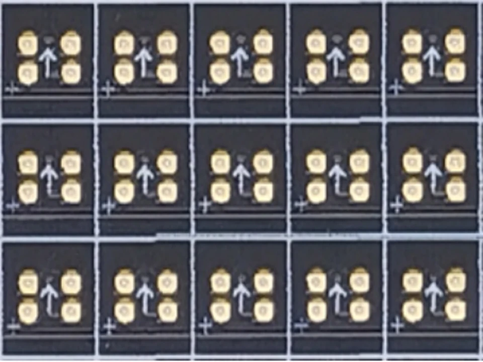 P2 series Circuit Paper,Double-sided solder pads, fully covered with large holes ,Used for repairing damaged PCB pads