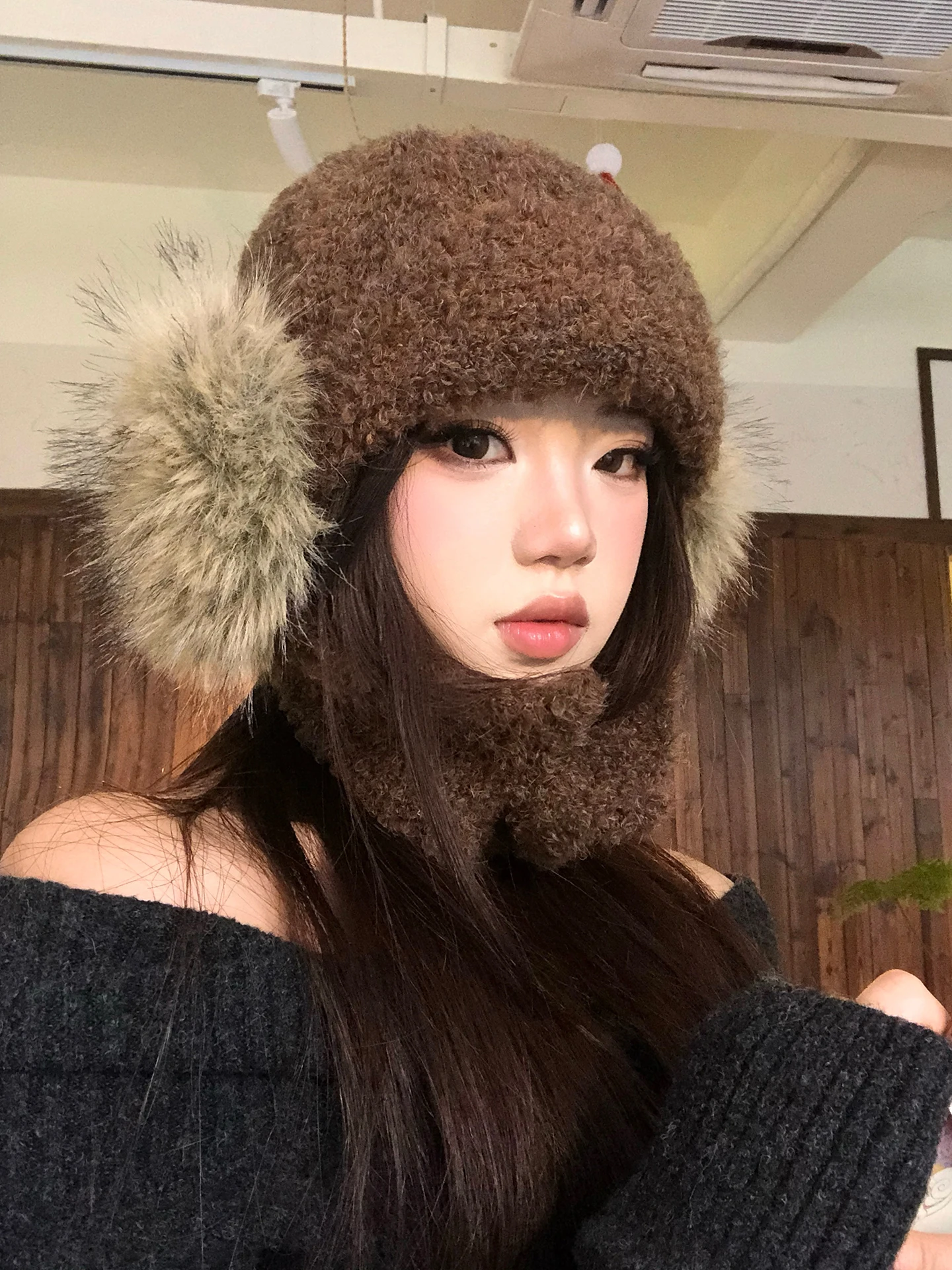 Warm Knitted Furry Ear Muff Hat Women's Autumn Winter Fashionable Small Style Cap round Top Non-Folding Chinese Made