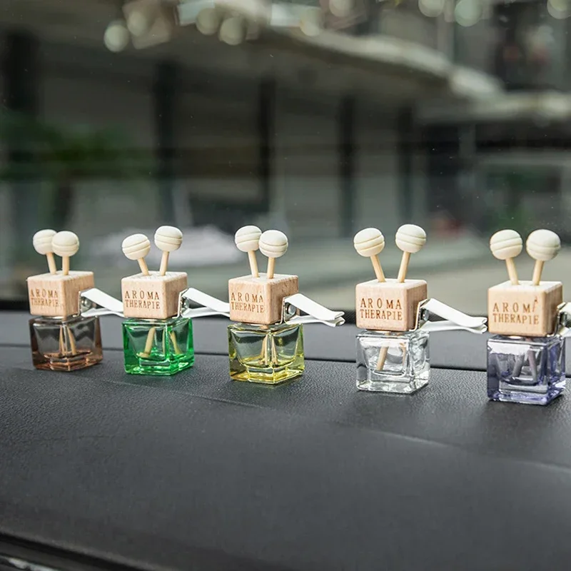 Car Vent Perfume Pendant Fragrance Air Freshener Empty Glass Aromatherapy Bottle, Aromatherapy Decoration