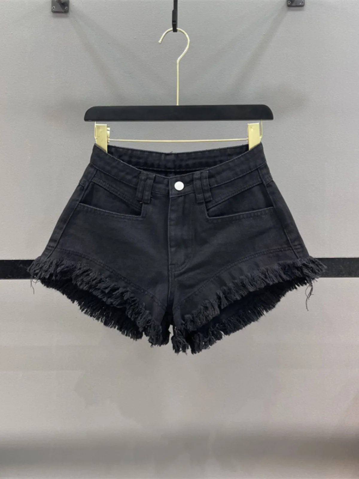 Black Fringed Hem Denim Shorts Women's Summer 2026 New High Waist A-Line Wide Leg Sexy Hot Pants Standard Fit Jeans