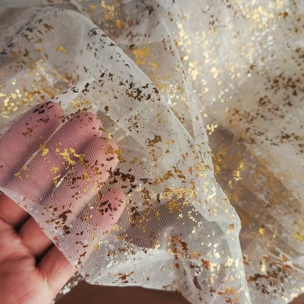 Golden Sequin Glitter Hot Stamping Table Flag European Style Elegant Glitter Table Runner Luxury Soft Mesh Birthday Table Runner