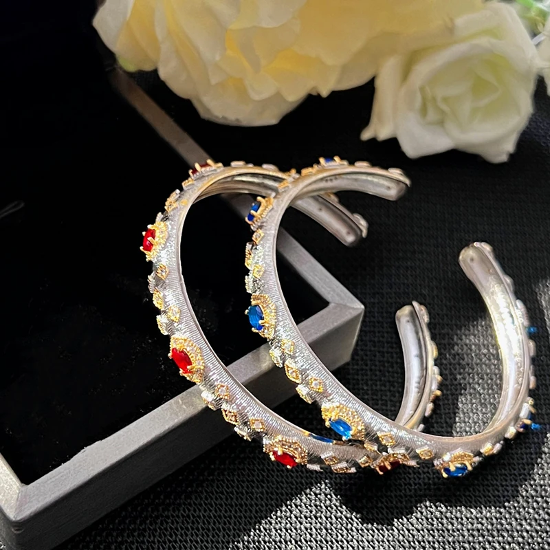 

2025 Italian Bouqi Rati style brushed retro court style bracelet two-color electroplating micro-inlaid emerald lady gift