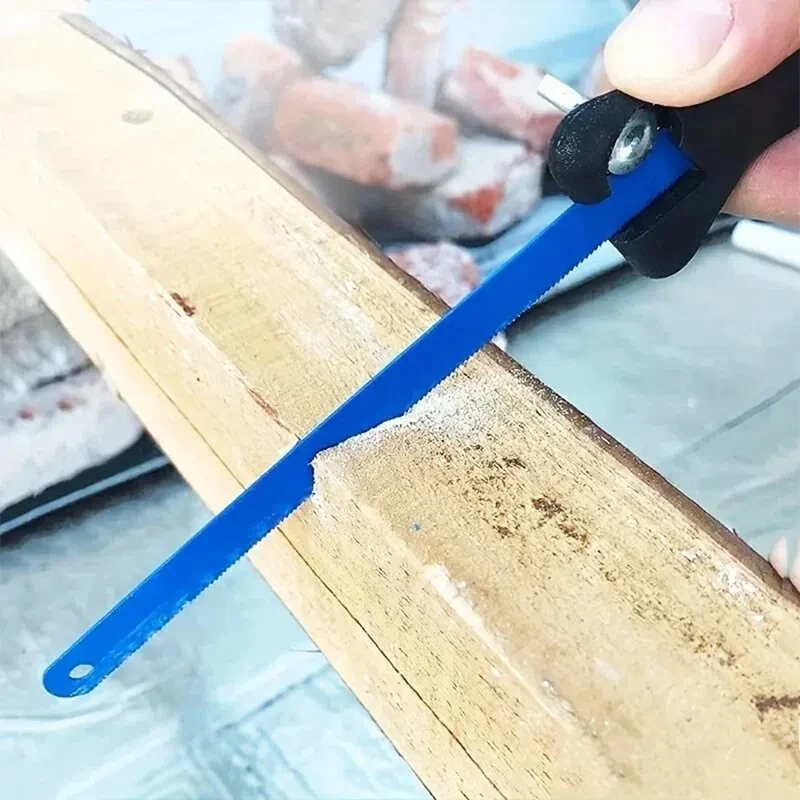 

1pcs Portable PVC Pipe Saw for Woodworking and Gardening Adjustable Tool Creative Small Saw with Plastic Handle Mini Hand Saw