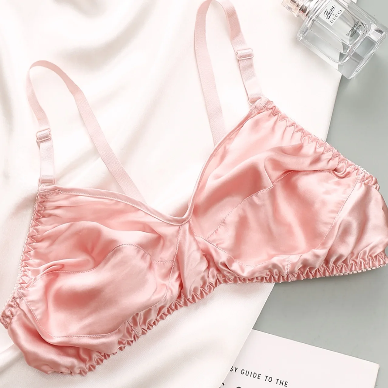 

Женский шелковый бюстгальтер тутового шелкопряда, ультратонкое дышащее беспроводное нижнее белье, женское сексуальное женское белье, топ, бюстгальтер пуш-ап, бюстгальтер без подкладки