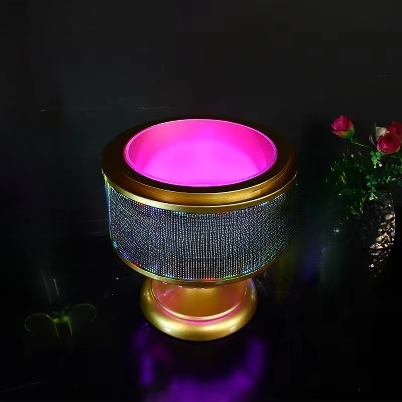 360 rotating diode wine display stands can be customized to beautify bars and parties with metal