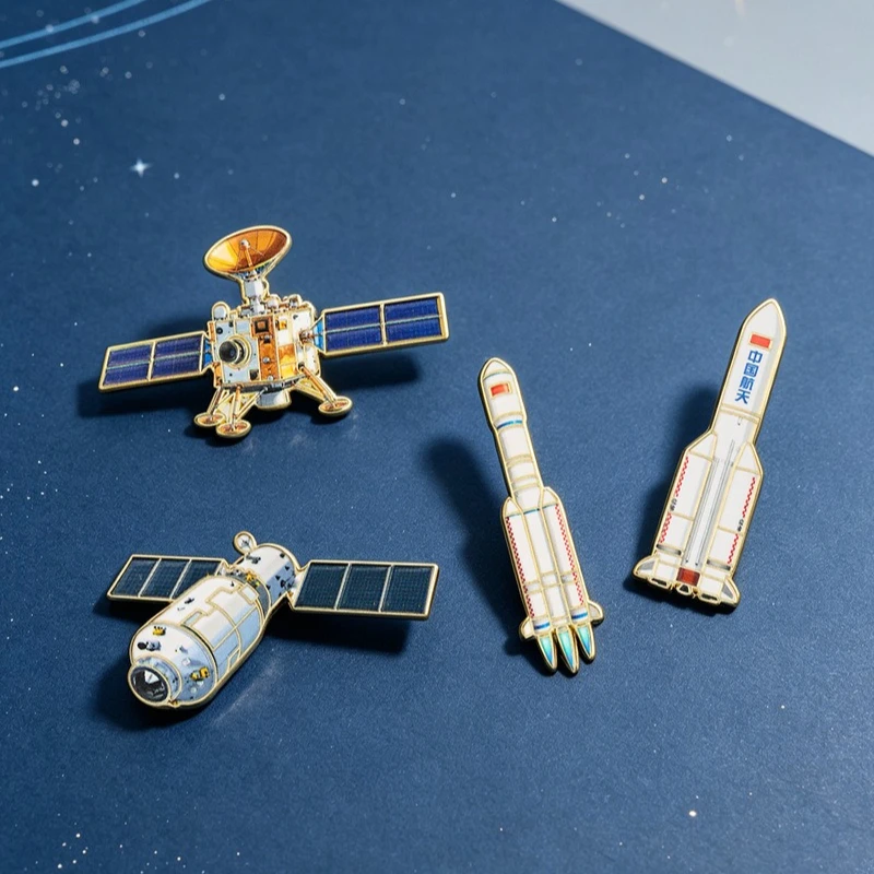 Creative Space Commemorative Brooch Space Station Rocket Satellite Metal Badge Collectible Gift Pin DIY Clothing Bags Hat Scarf