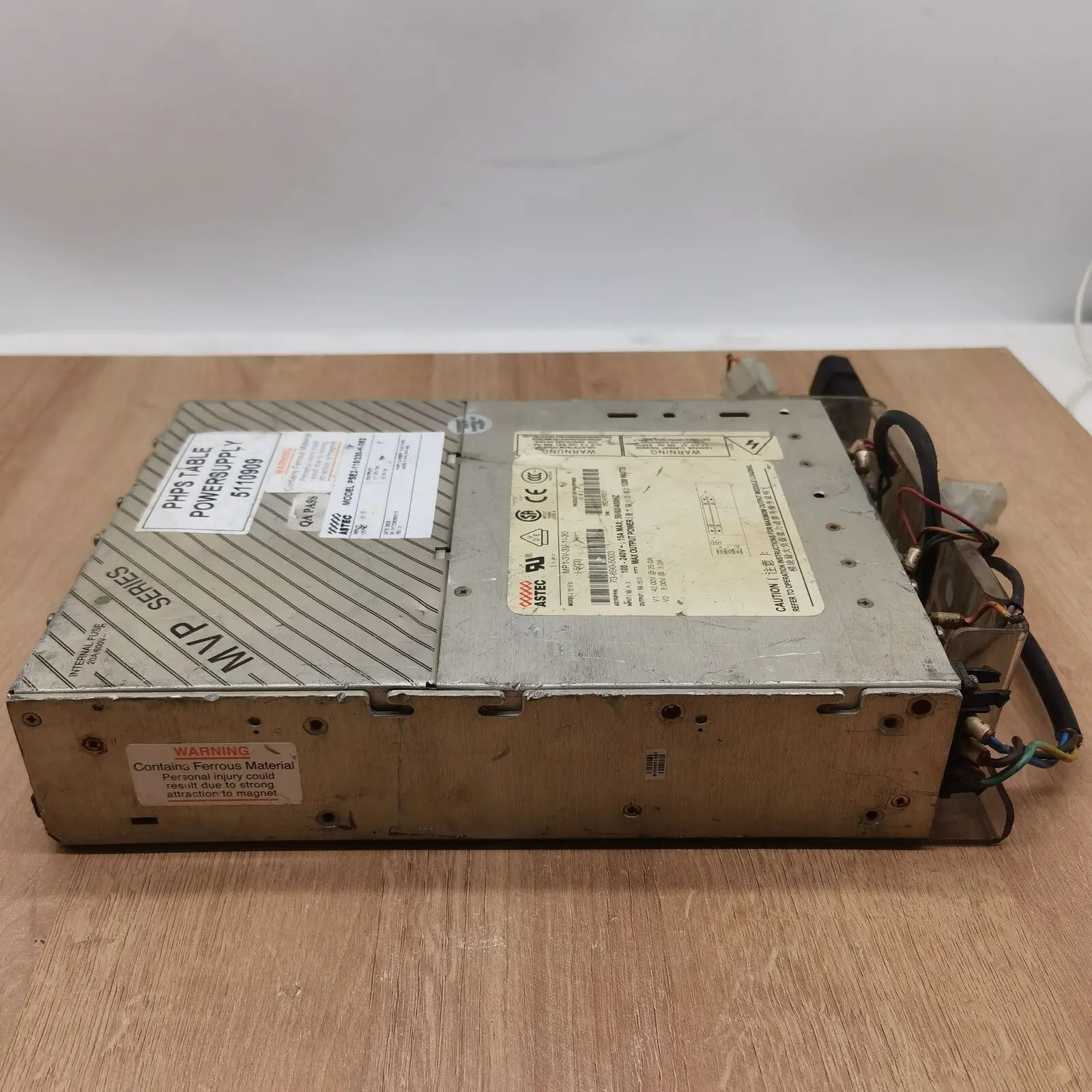 

ASTEC Yada Industrial Power Supply MP1-3V-3V-1-30(503)