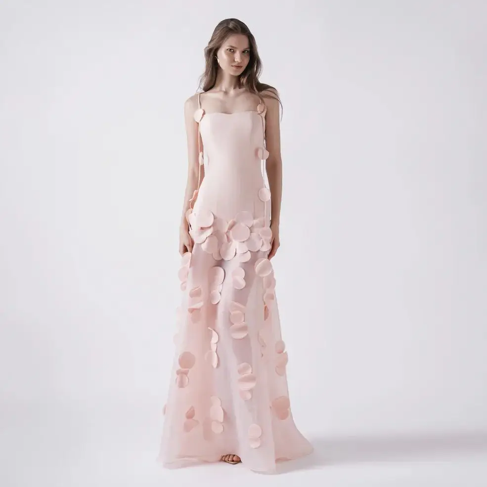 

Ofherown Spaghetti Strap Tulle Evening Dress with 3D Round Patch Appliques Blush Pink Prom Gown Formal Party Prom Cocktail Dress