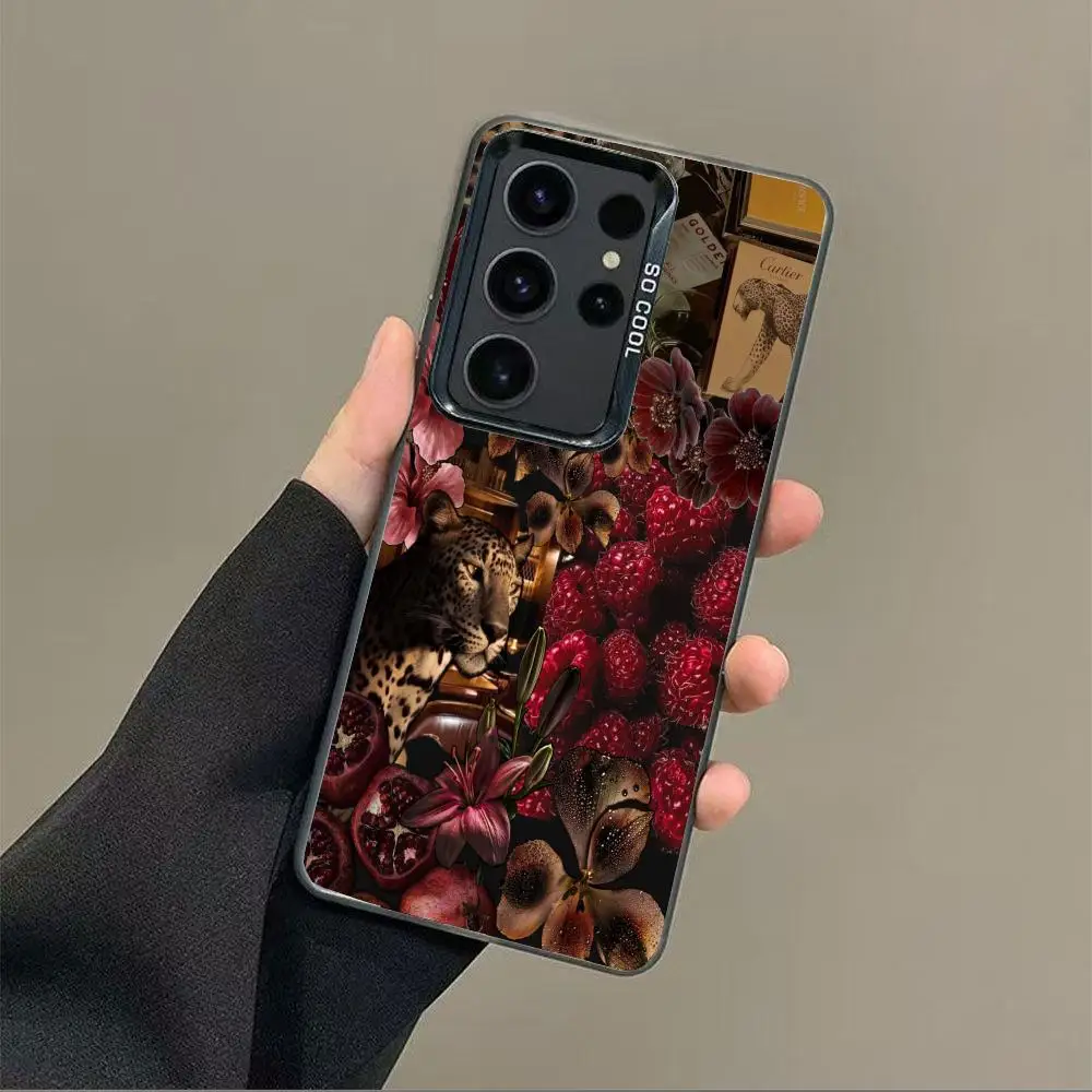 

Leopard print splicing phone case is suitable for Samsung S25 24 23 22 21 20 Plus/Ultra/FE anti-fall and shockproof rear cover