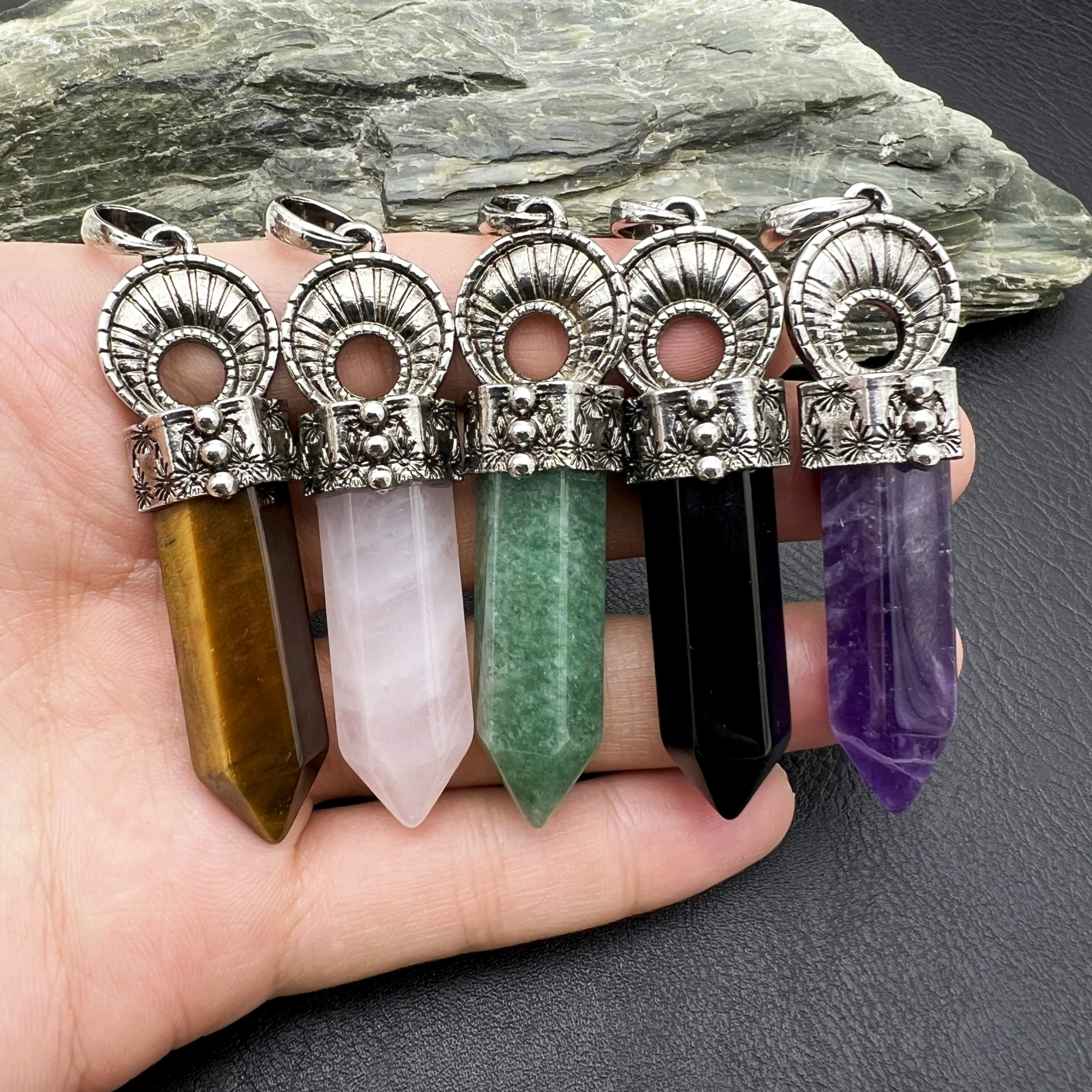 

10PCS Natural Gems Tiger Eye Stone Crystal Amethysts Obsidian Vintage Moon Hexagonal Necklace Pendant MY240520