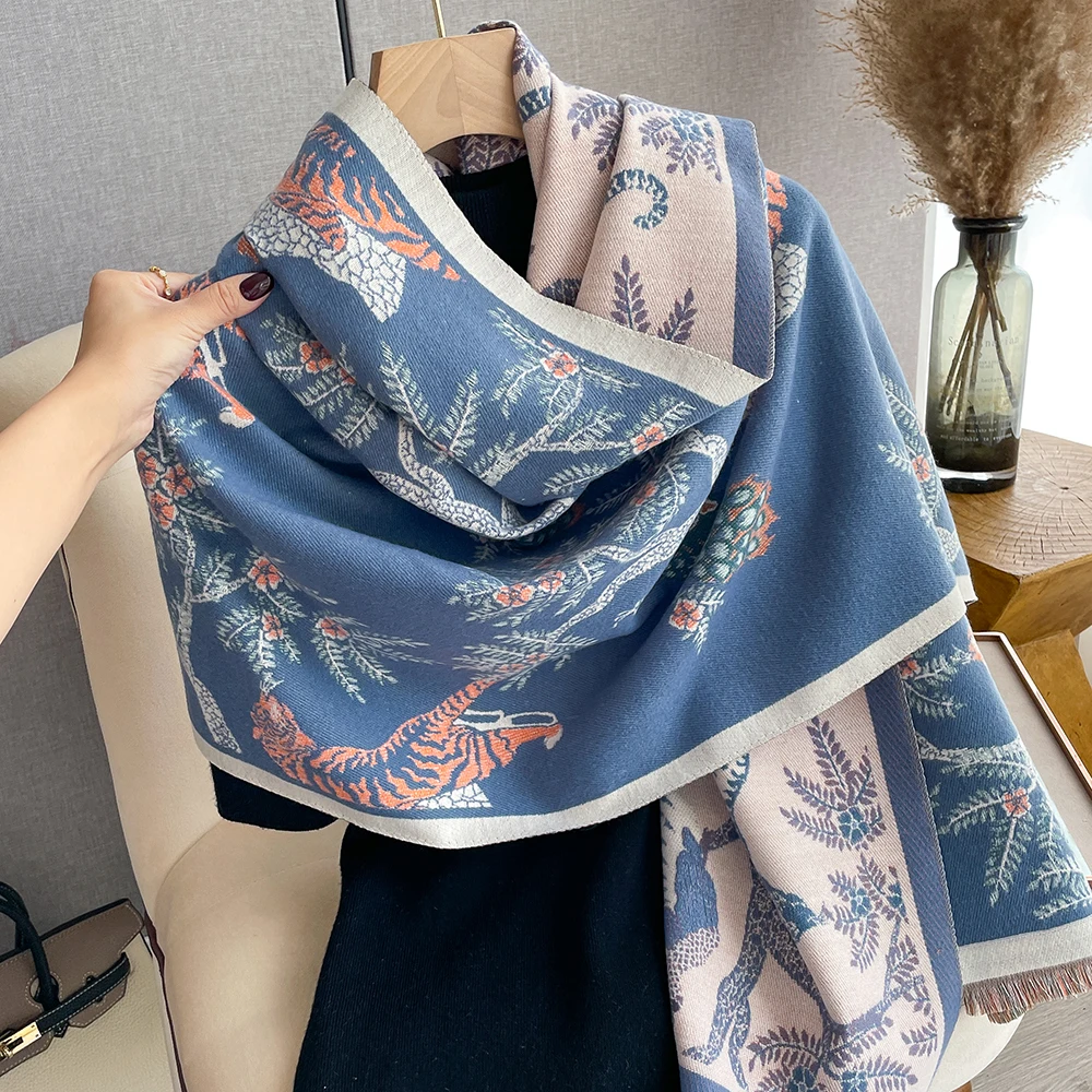 Winter Ladies Scarf Luxury Design Flower Double Sided Faux Cashmere Scarf Warm Scarf Shawl 2024 New