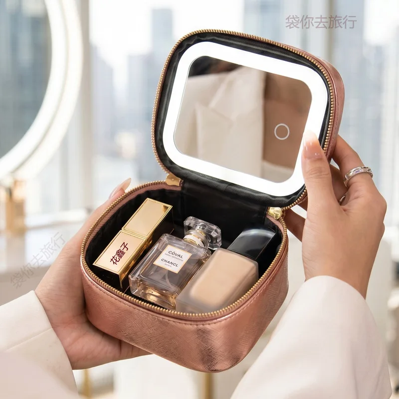 New makeup bag with mirror and light, mini lipstick travel bag, popular and portable