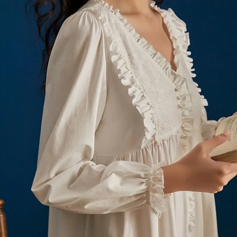 Chemise de nuit blanche à manches longues pour femmes, chemise de nuit à volants vintage français, robe de nuit mi-longue romantique simple pour la