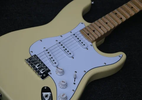 2026 Hot Sale Scalloped Fingerboard, Dimarzio Pickups, Malmsteen Guitar, Big Head Guitar,  Milky yellow