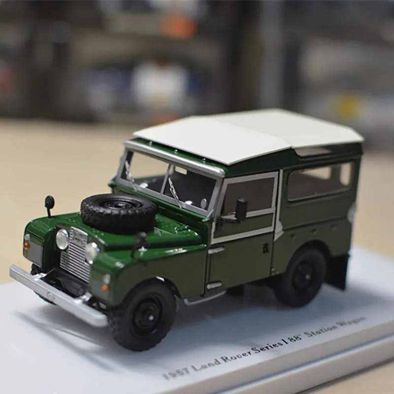 

TSM 1:43 Scale Land Rover Series I 88" Station Wagon Resin Model Car Collectible Toy Gift Souvenir Display Ornaments