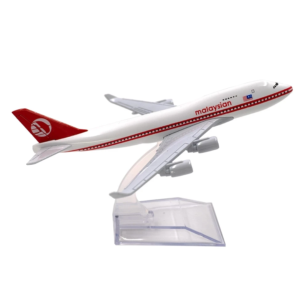 16cm Plane Airplane Model Alitalia Boeing 777 Aircraft Model Diecast Metal Airplanes Model 1:400 Plane Toy Gift