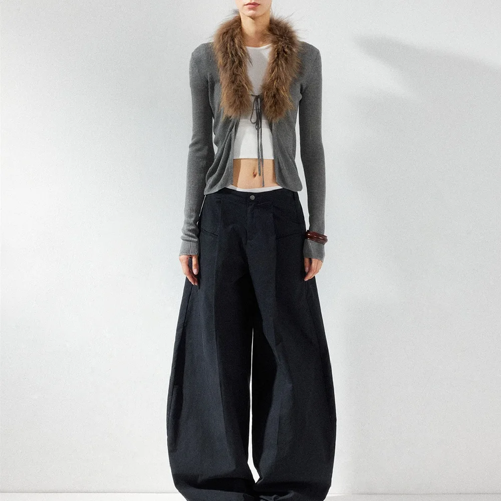 

2025 Women's Fashion T-shirts, Shirts, Fur Collars, Corsets, Tops, Cardigans, y2k New, High-quality, Versatile Pullovers bra