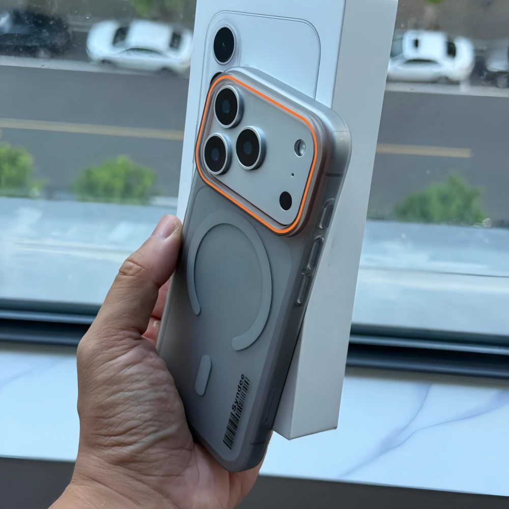 Translucent Frosted Magnetic Phone Case for iPhone 17 16 15 Pro Max 14Pro 13 12 For MagSafe Ultrathin Matte Hard PC Cover