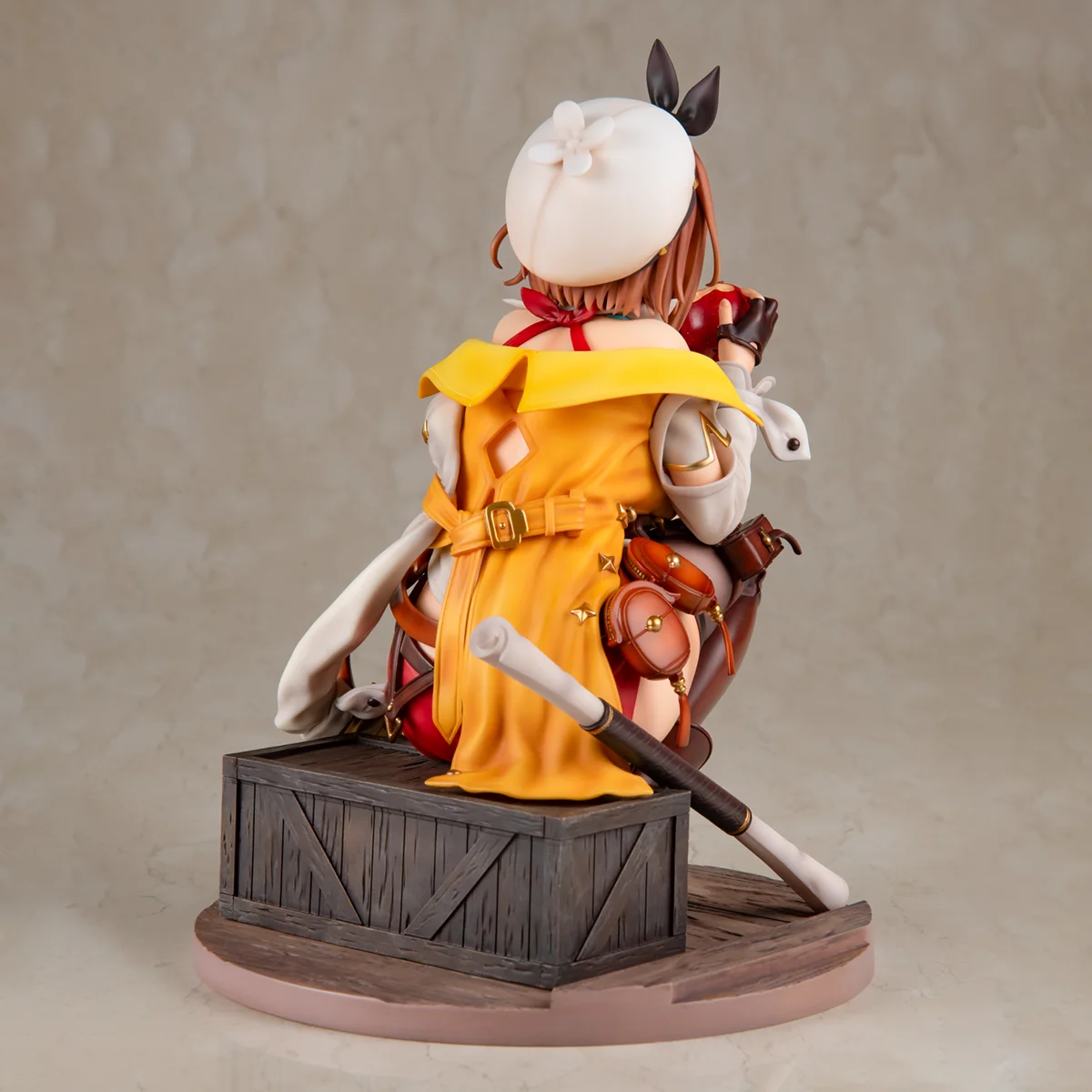 متوفر في المخزون ألعاب Koei Tecmo الأصلية المطلية مسبقًا KT Model+ Atelier Ryza 2 Ushinawareta Denshou To Himitsu No Yousei Reisalin Stout #6