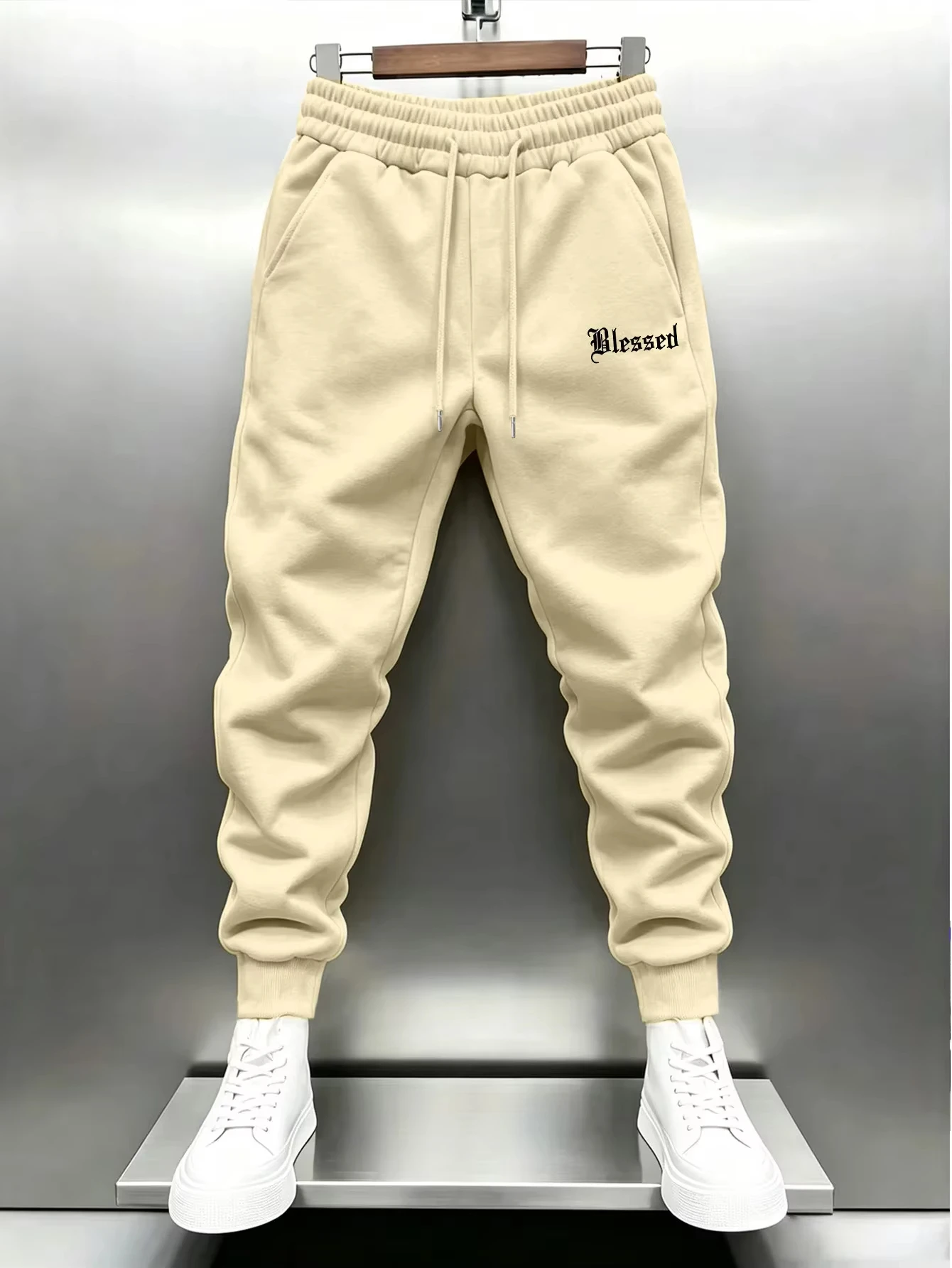 Mens Sweatpants Fit Joggers for Sports and Streetwear Loose Casual Pant Drawstring Multi-pocket Men Printed Long Pant
