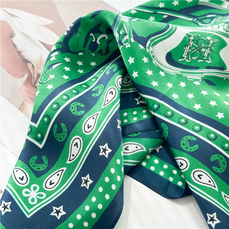 الأخضر الحصان الصيف وشاح حريري المرأة الربيع شال صغير ساحة عصابات الشعر الرقبة اكسسوارات النساء Foulard 65 سنتيمتر * 65 سنتيمتر #6