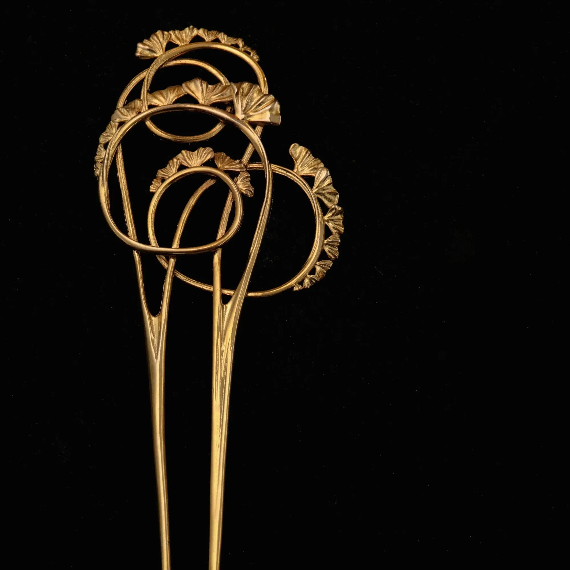 Women's Gold Plated New Chinese Hairpin Retro Art Nouveau Chinese Hanfu Headwear Gift for Girlfriend