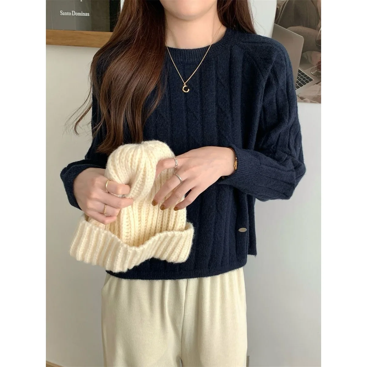 

Pure Color Autumn Winter Fashion Casual Elegant Lazy Knitted Sweater Women's round Neck Short Style Base Layer Top Ice Silk