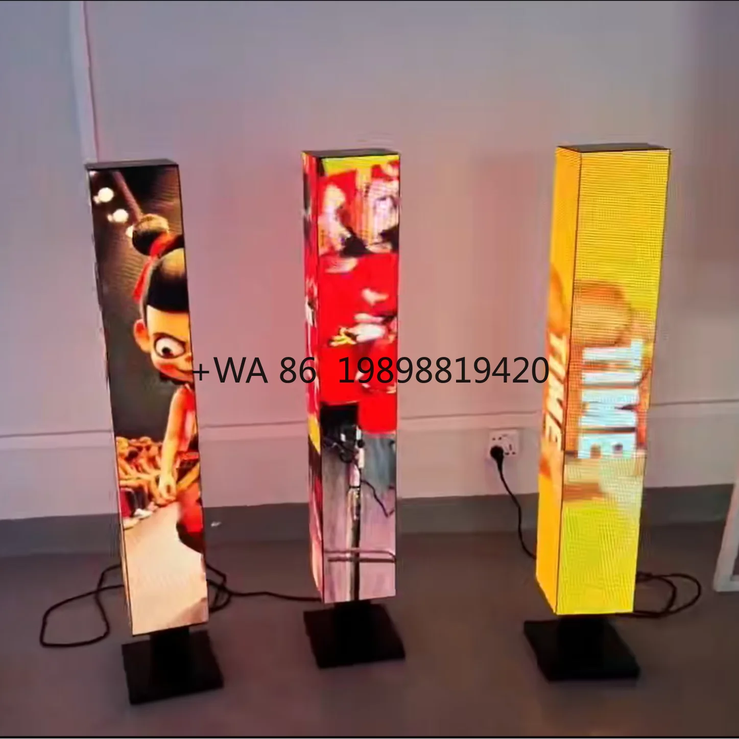 

Indoor P1.86 LED Screen Advertising Mini Magic Cube Wifi Control Customize Video Sound Player customize