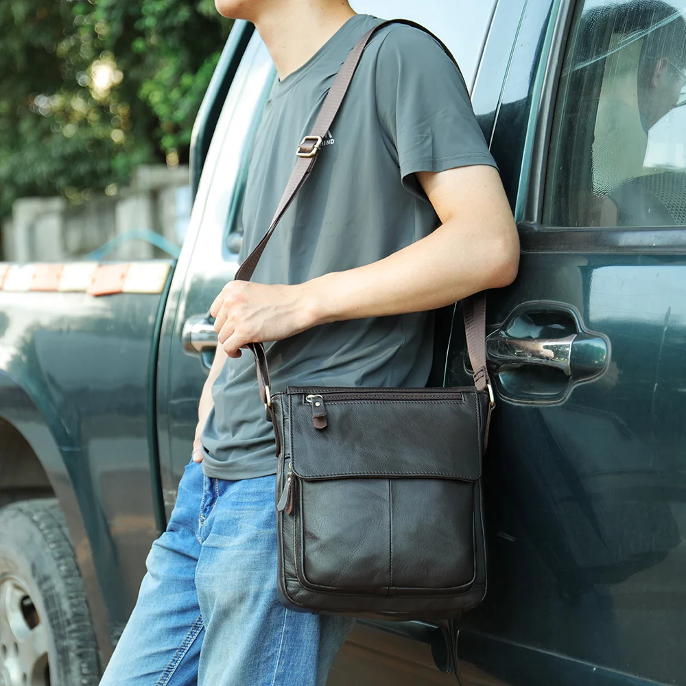 Leather Men's Vintage Shoulder Bag Small Casual Crossbody School Travel for iPad 9.7 Inch Bolsas 819