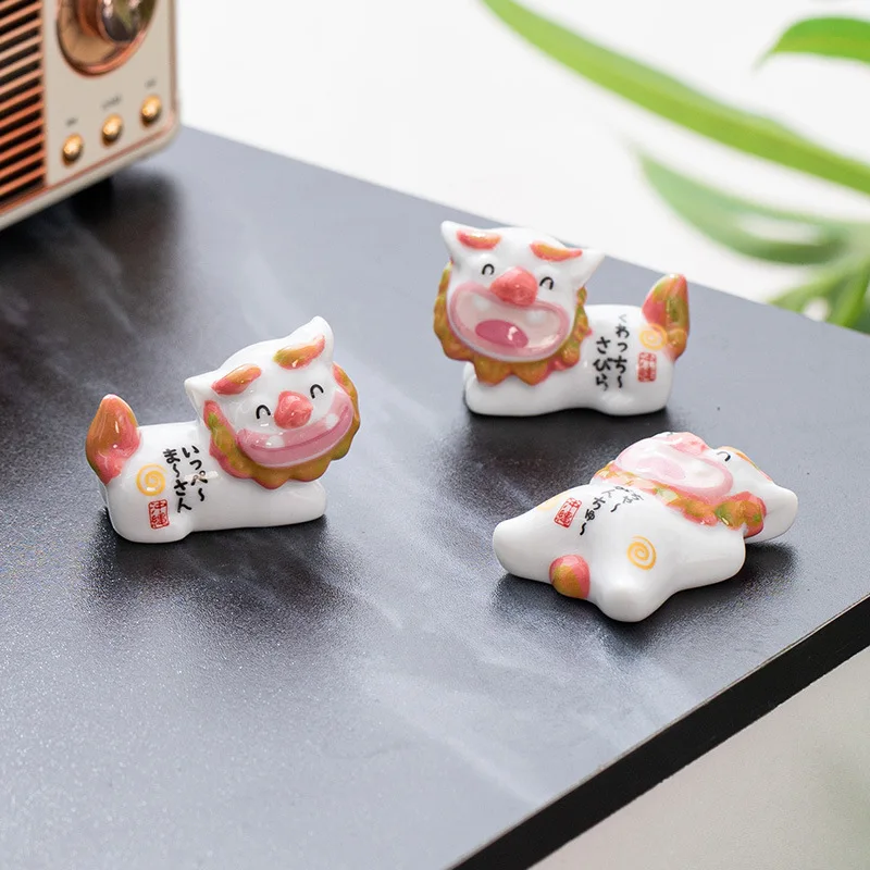 3pcs Cute Resin Mini Lucky Lion Ornaments Creative Desktop Decoration Living Room Office Home Decor
