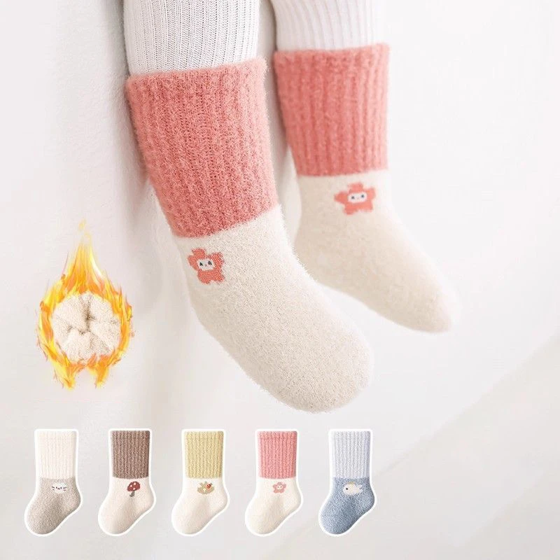 5 أزواج من جوارب الأطفال للخريف والشتاء من الصوف السميك بألوان متباينة جوارب متوسطة الأنبوب للأولاد والبنات لحديثي الولادة