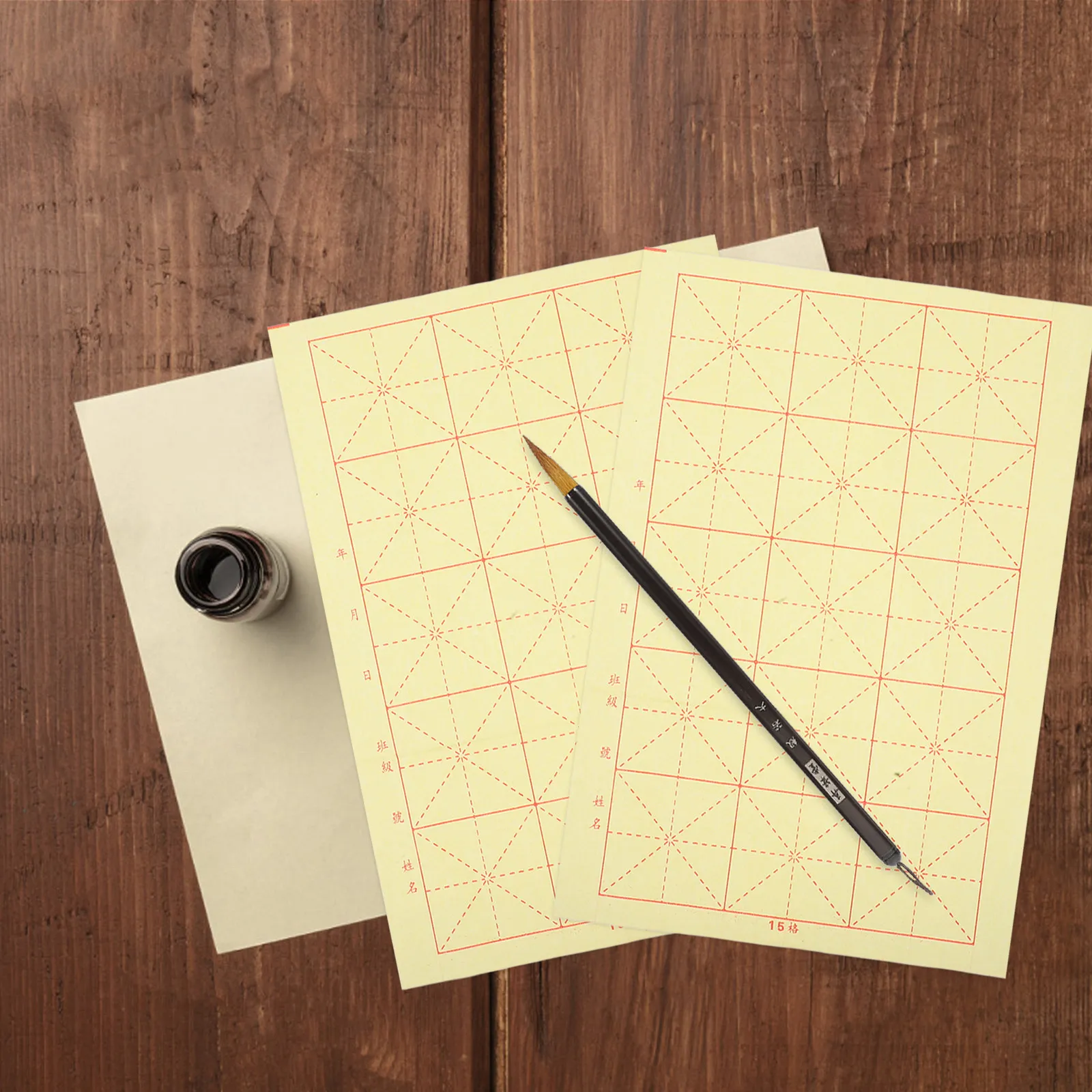200Pcs Calligraphy Practice Paper Xuan Rice Paper Yellow Tone Grid Design for Beginners Smooth Absorption Home School Learning