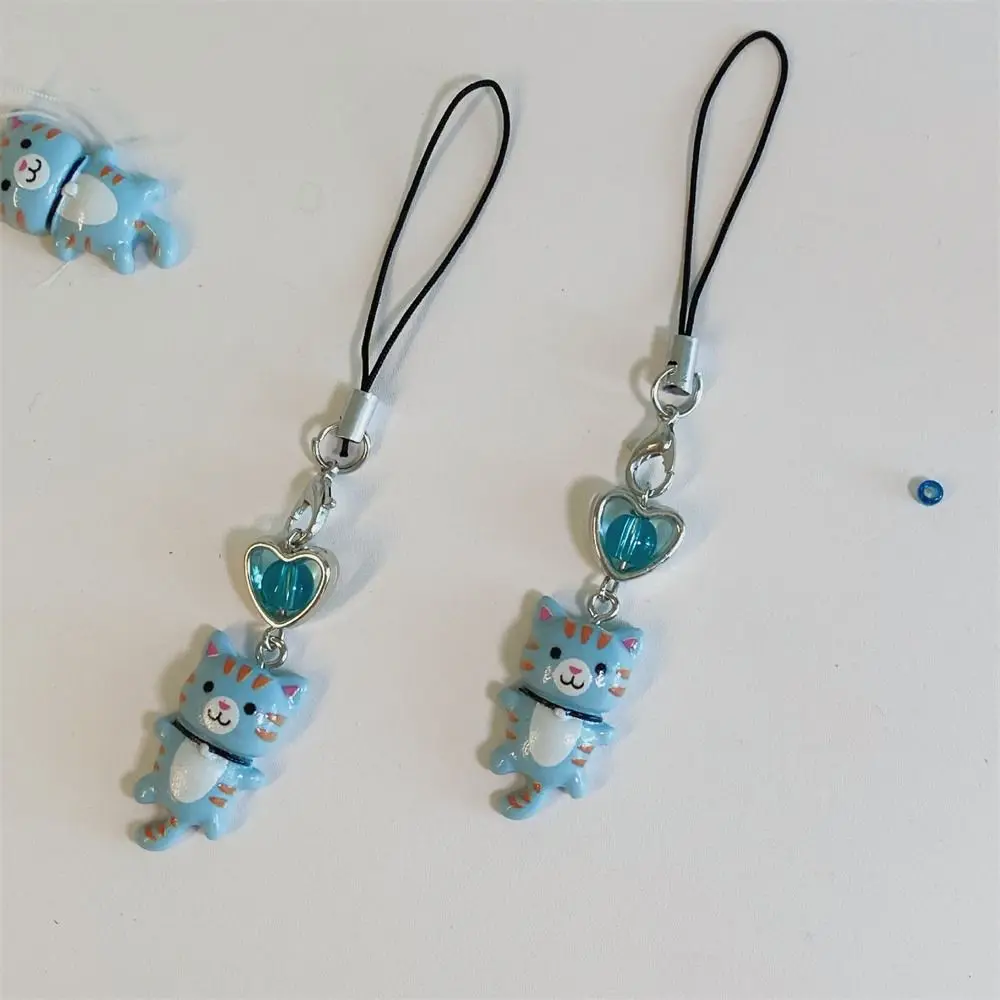 Брелок для телефона с подвеской в виде кошки