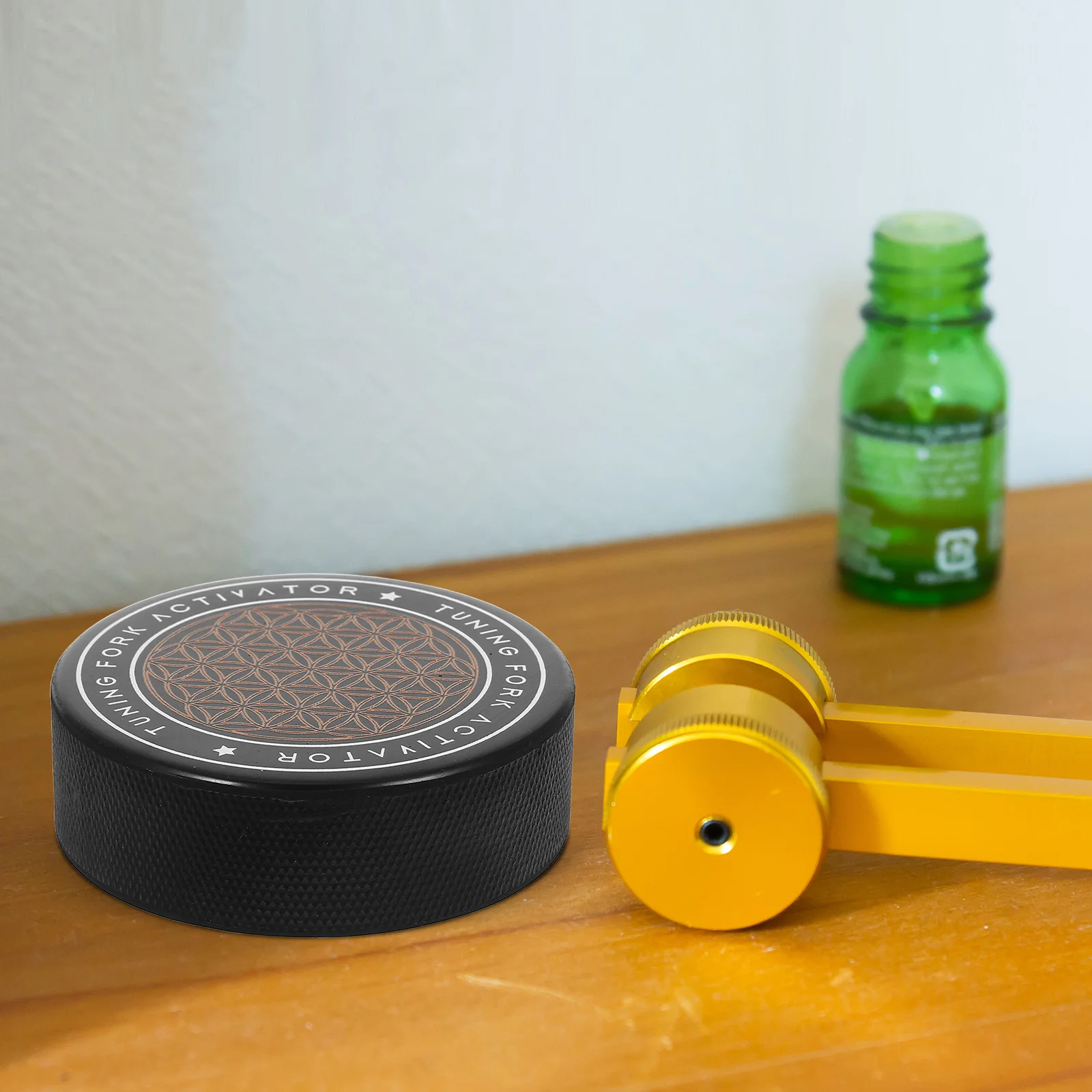 

Tuning Fork Activator with Rubber Puck Minimal Striking Noise for Harmonic Sound Therapy and Musical Tuning Essentials