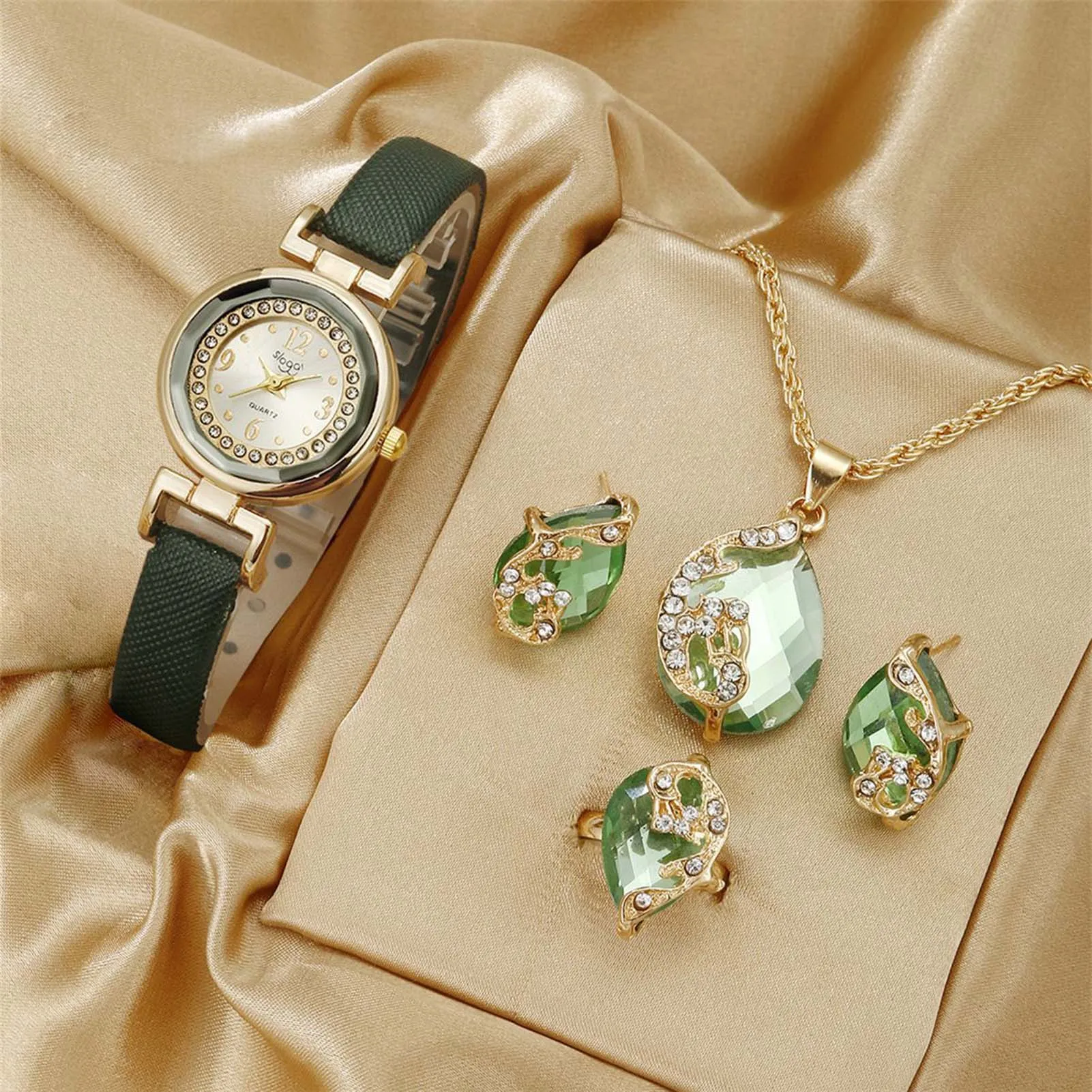 Fashion Watch Set for Women with Necklace and Rings and Earrings Watch Set for Indoor Activities or Daily Use