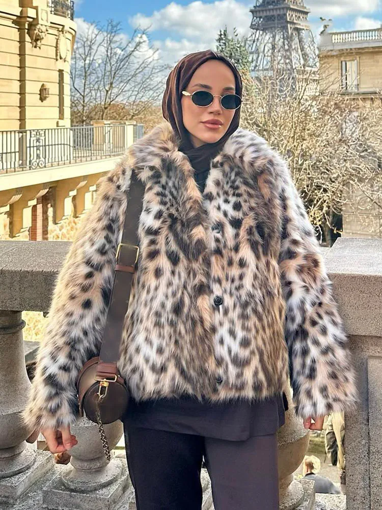 HH Woman Elegant Lapel Long Sleeves Side Pockets Casual Coat Women Winter Leopard Print Faux Fur Loose Slim Warm Coat Mujer
