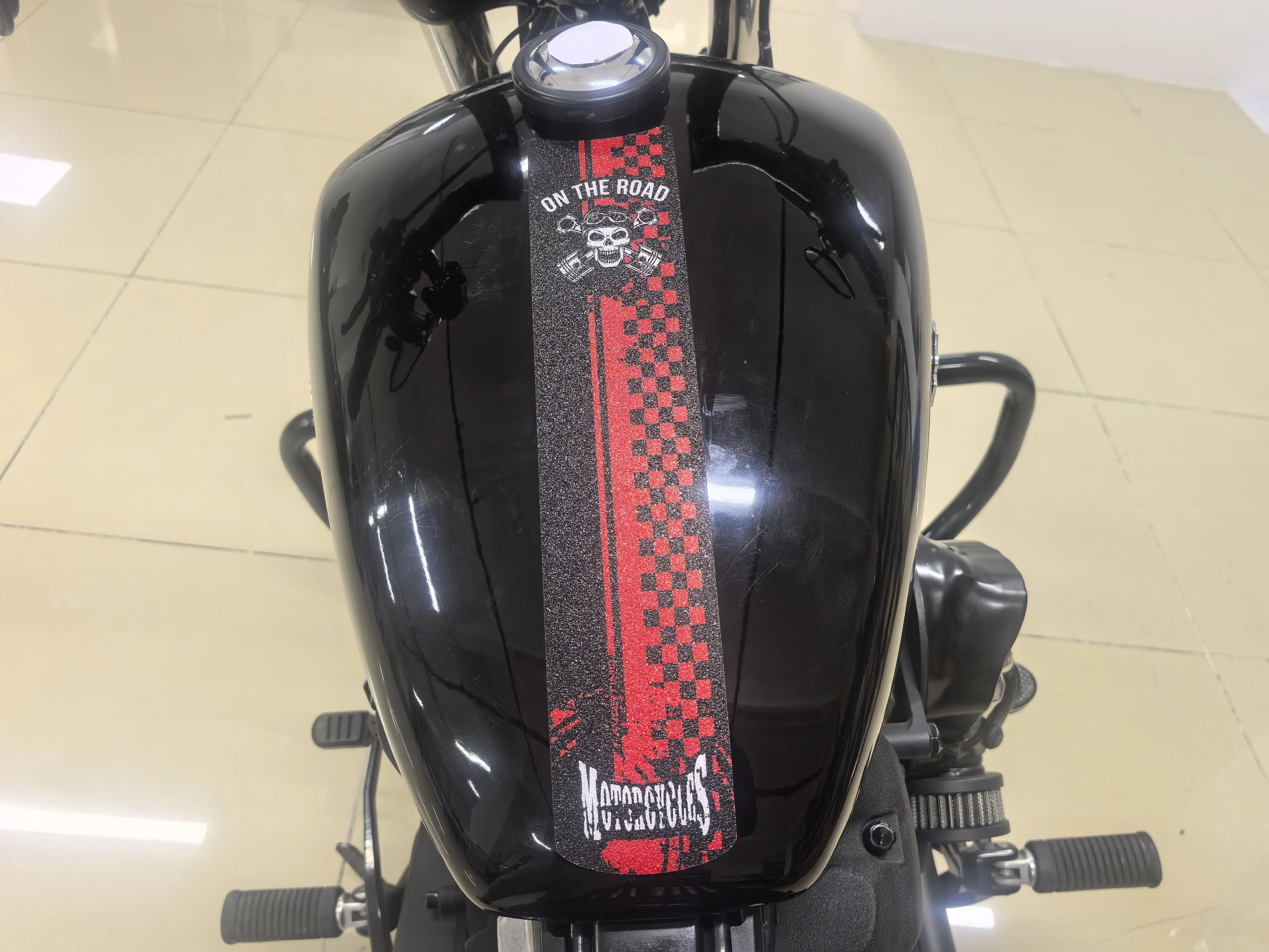 

Накладка на топливный бак мотоцикла для Street Bob 107 114 117, наклейки-протекторы для коленей, защита от скольжения