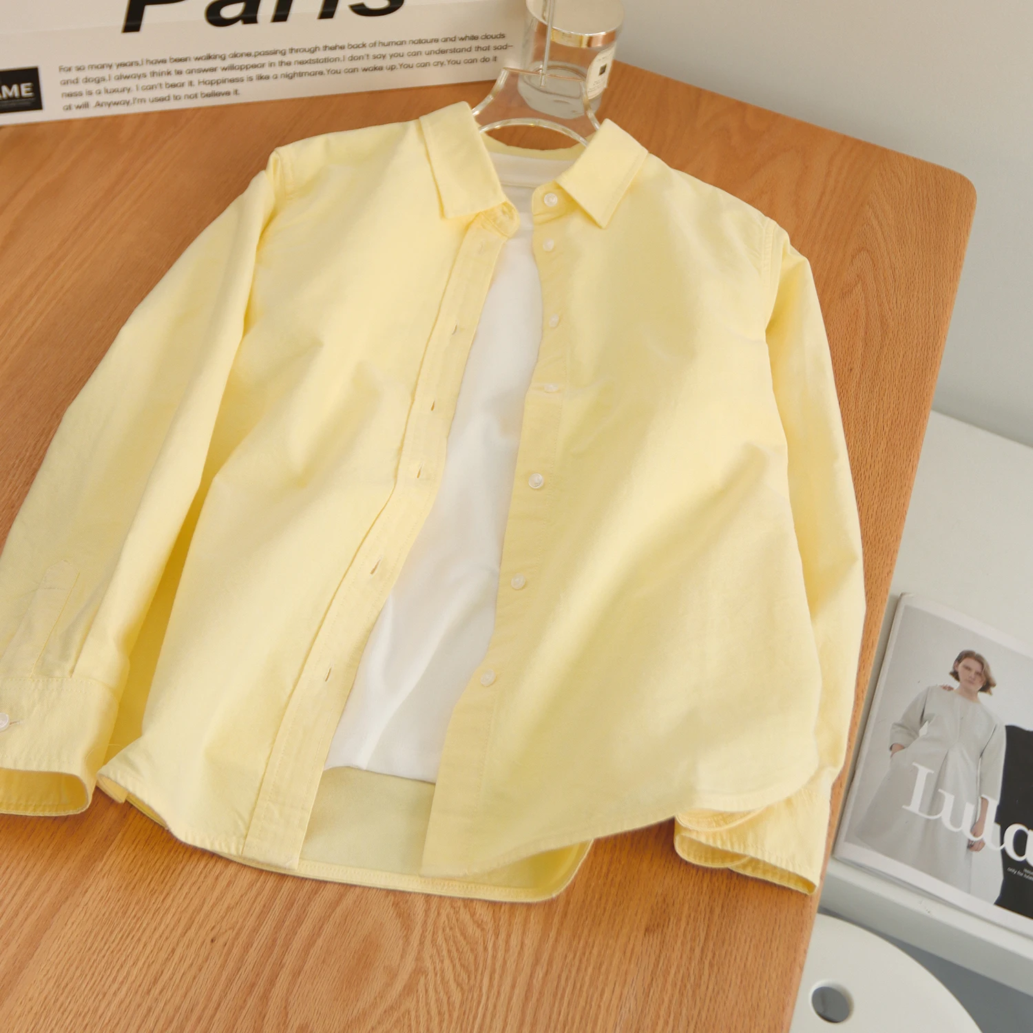 

Женская классическая рубашка на пуговицах из 100% хлопка — легкая рубашка на заказ с изогнутым краем