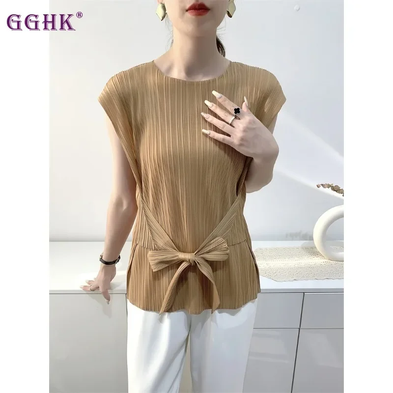 

GGHK Pleated Women T-Shirt Solid Color Round Neck Wrap Sleeve Tie Design Korean Casual Female Clothing 2024 Summer New