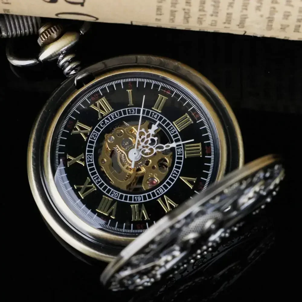 Retro Steampunk Vintage Hand Winding Mechanical Pocket Watch for Men Fob Chain Octopus Hollow Watch Pendant Gift with Watch Box