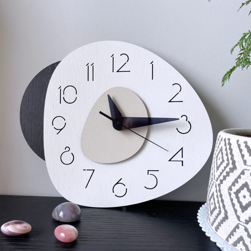 Creative mute wall clock living room modern minimalist design sense wall watch Nordic fashion large wall clock