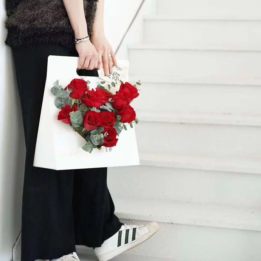 5/10pcs Creative Flowers Bouquet Packaging Heart-Shaped Hand Bag Bag Mother's Day Gifts Flower Decor Bags with Card