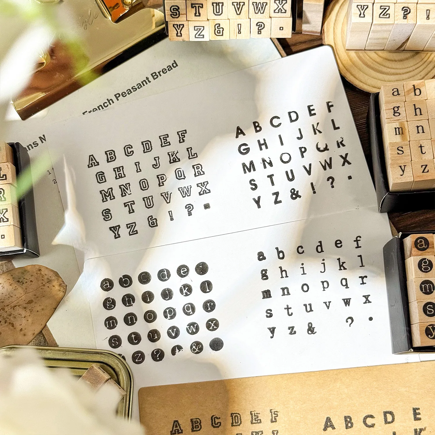 30 حرفًا، طوابع، صناديق ورقية، تغليف، مواد ديكور DIY، طباعة، رسم، وأختام في سلسلة الفضاء الإنجليزية