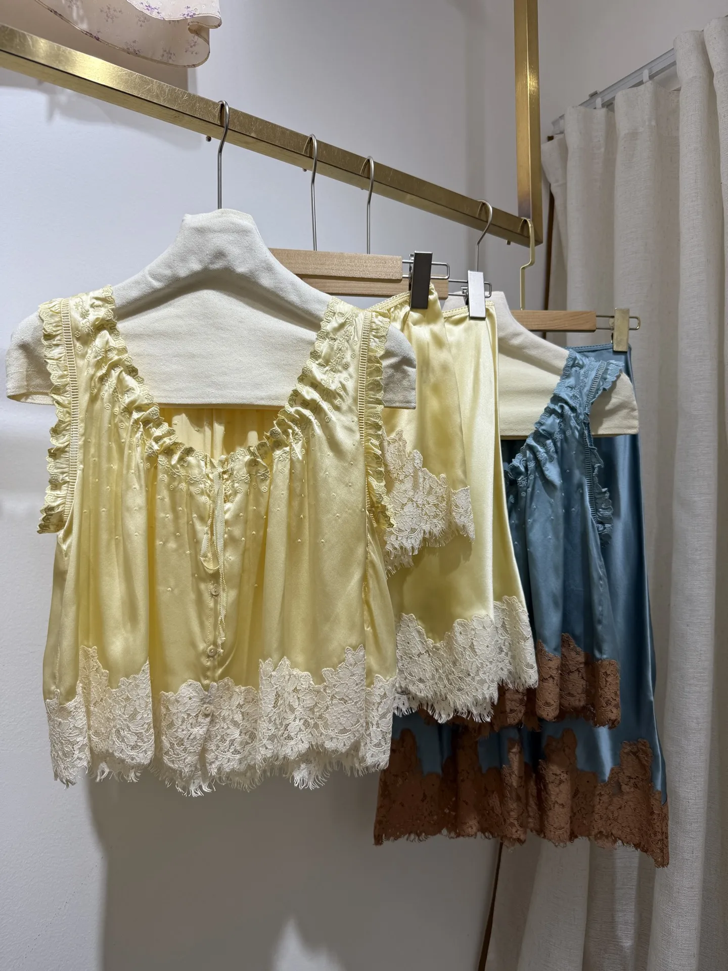 Embroidery Class - 2026 Women 100% Silk Lace Patchwork