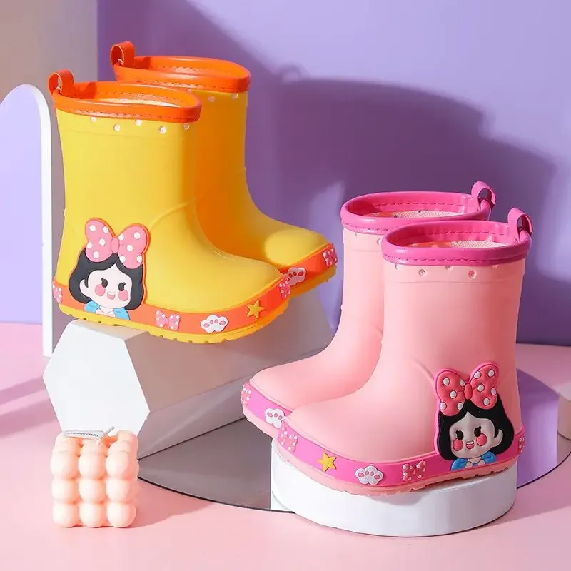 Disney Princess Snow White scarpe da pioggia per bambini per ragazze scarpe impermeabili carine antiscivolo per comode scarpe da pioggia per ragazze