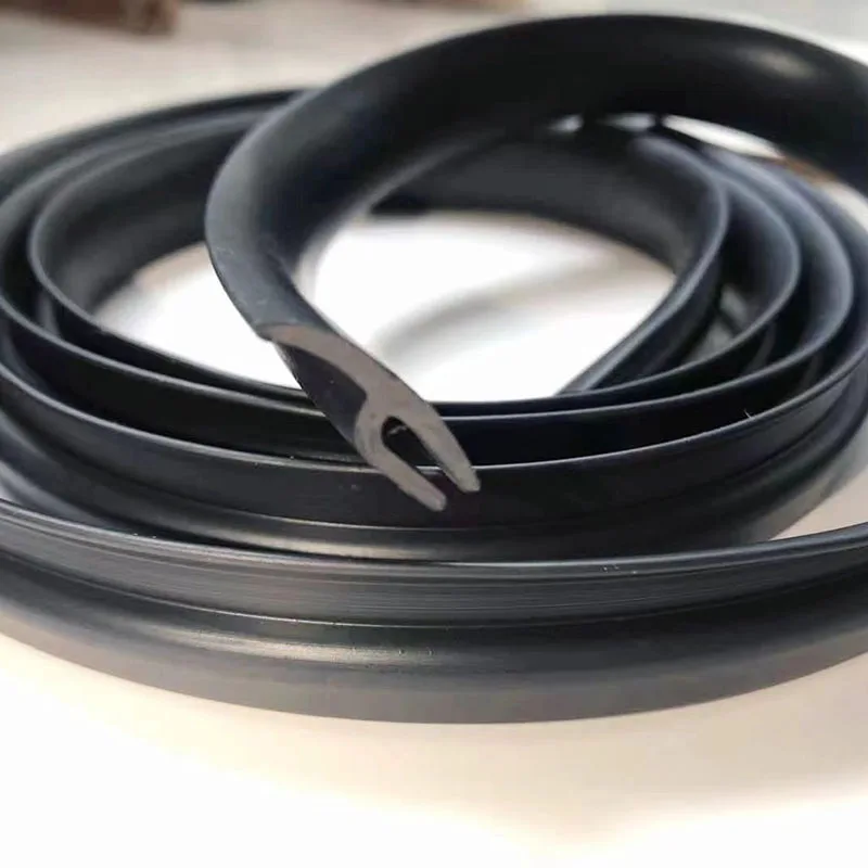 

1.7m Car Wiper Front Windshield Panel Moulding Seal Strip for Ford Focus Fusion Escort Kuga Ecosport Fiesta Falcon EDGE/Explorer