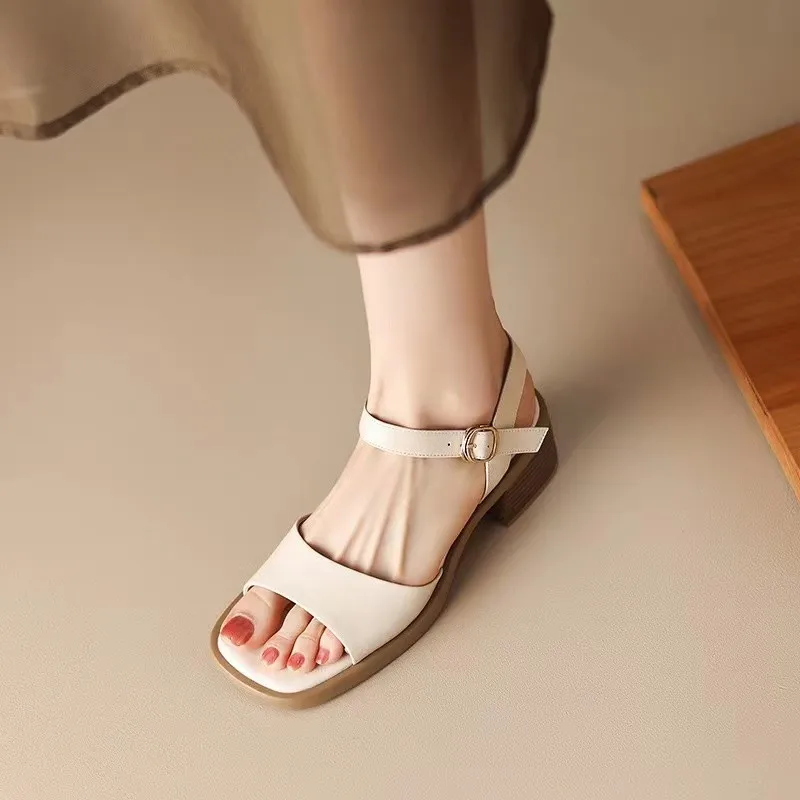 Women Brown Sandals Comfort Summer Hollow Open Toe Square Heel Shoes Fashion Buckle Strap Open Toe Women\'s High Heel Sandals